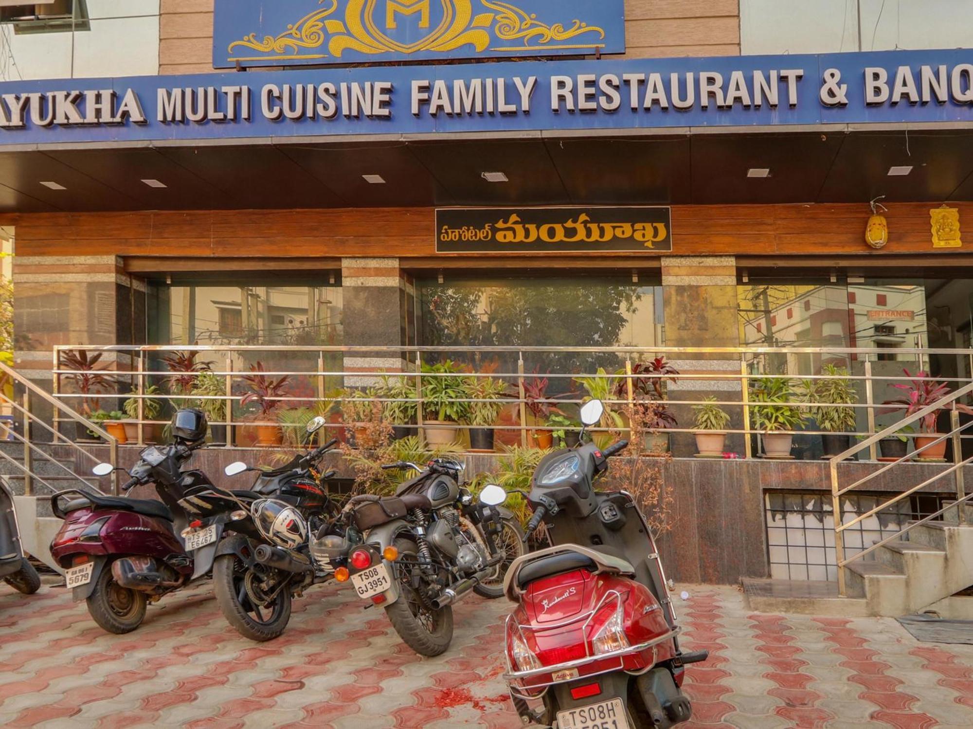 Super Townhouse Qualia Prime Hotel Near Nexus Mall Hyderabad Exterior photo
